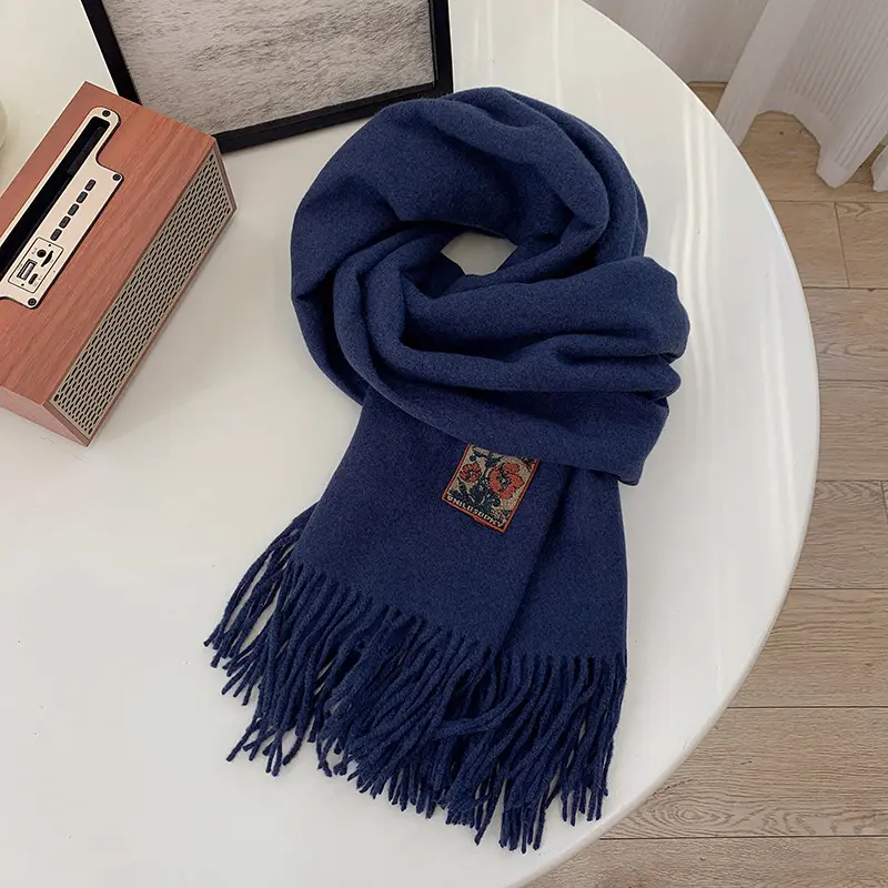 Vielseitiger warmer Schal aus Faux-Kaschmir