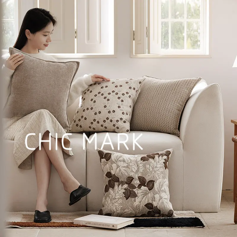 Vielseitiges Jacquard Zierkissen mit Geometrie-Muster