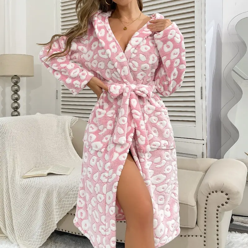 Warmes Fleece Pyjama-Set mit Kapuze