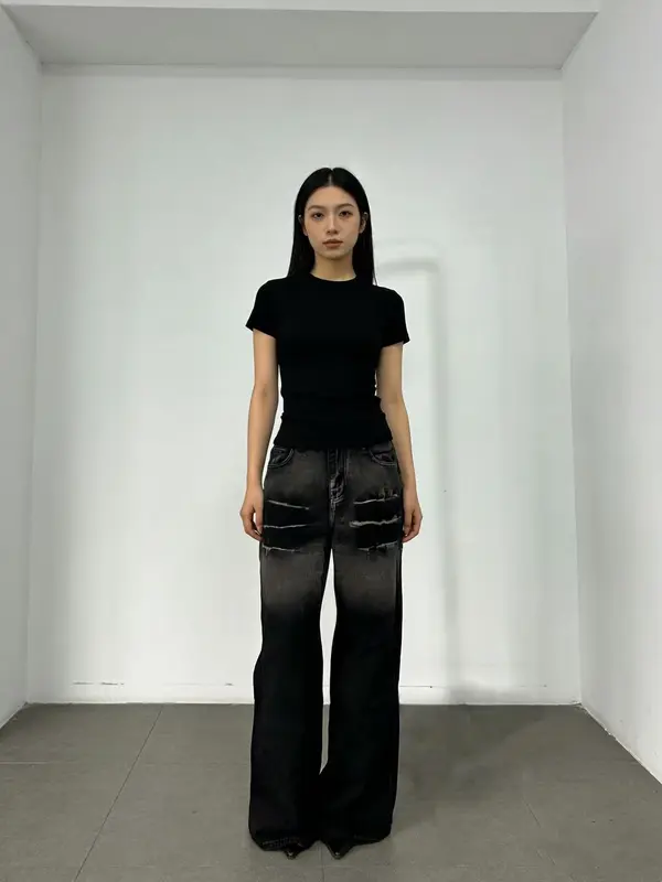 Waschgradienten-Jeans