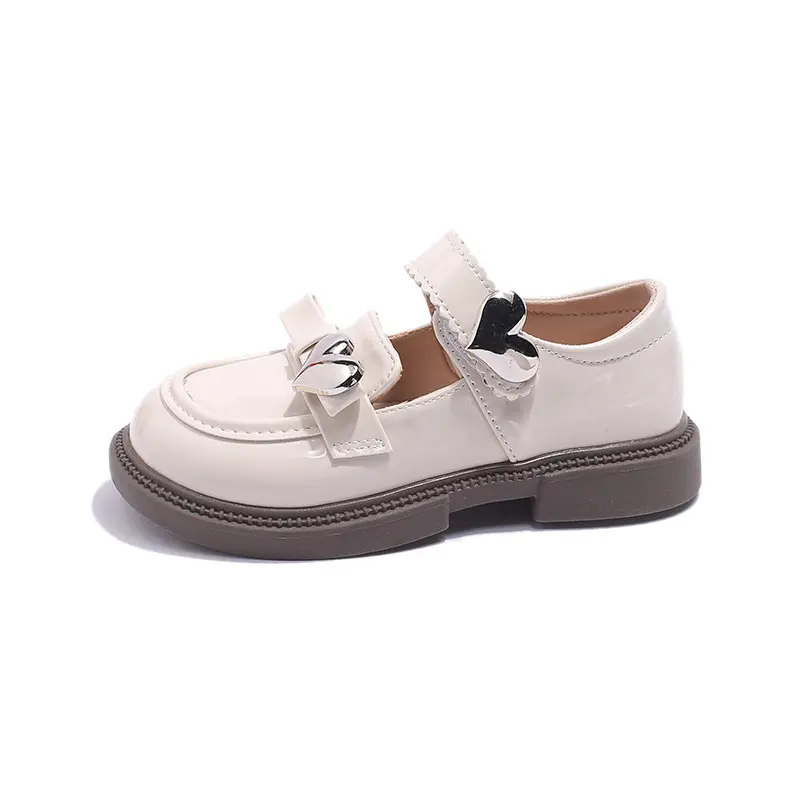 Weiche Mädchen-Schuhe